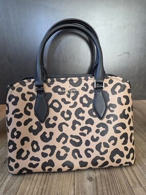 ♠️ Kate Spade Darcy Small Satchel Leopard Print